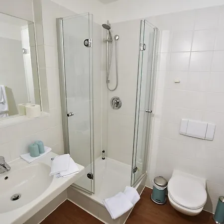 Restaurant & Logis Steuerndieb Pensión