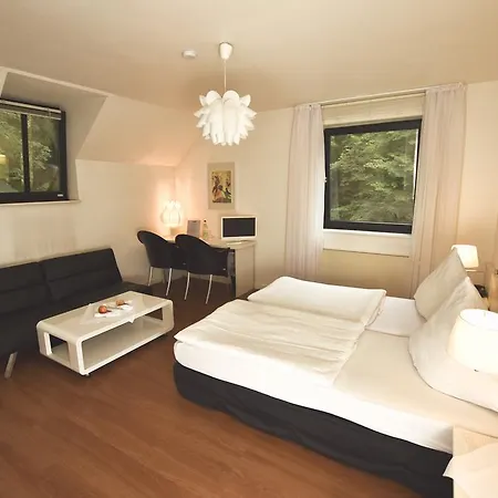 Restaurant & Logis Steuerndieb Pensión Hanóver